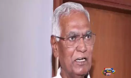 CPI के डी. राजा ने पश्चिम बंगाल के मतदाताओं से BJP को नकारने की अपील की CPI के डी. राजा ने पश्चिम बंगाल के मतदाताओं से BJP को नकारने की अपील की