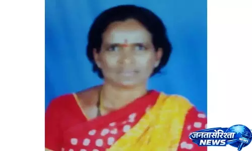 Tungaturthi Mandal में दो महिलाओं की मौत: बिजली का झटका और हीट स्ट्रोक की रिपोर्ट Tungaturthi Mandal में दो महिलाओं की मौत: बिजली का झटका और हीट स्ट्रोक की रिपोर्ट