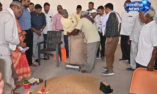 धमतरी जिला चना खरीदी में प्रदेश में अग्रणी, 76 हजार क्विंटल खरीदी पूरी धमतरी जिला चना खरीदी में प्रदेश में अग्रणी, 76 हजार क्विंटल खरीदी पूरी