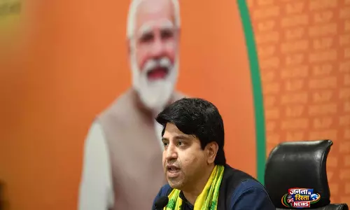 BJP का हमला: शहजाद पूनावाला ने वडेट्टीवार के बयान पर उठाए सवाल, राहुल गांधी से निंदा की मांग BJP का हमला: शहजाद पूनावाला ने वडेट्टीवार के बयान पर उठाए सवाल, राहुल गांधी से निंदा की मांग