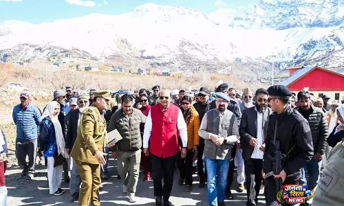 Ladakh को पांच नए जिले मिले, एलजी सक्सेना ने नोटिफिकेशन को दी मंजूरी Ladakh को पांच नए जिले मिले, एलजी सक्सेना ने नोटिफिकेशन को दी मंजूरी