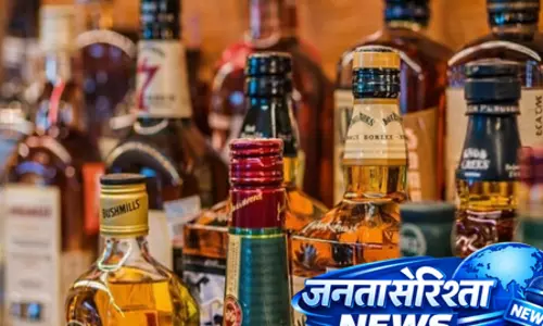 शराबबंदी कानून का सख्ती से पालन, 10 साल में 11.37 लाख से अधिक केस दर्ज शराबबंदी कानून का सख्ती से पालन, 10 साल में 11.37 लाख से अधिक केस दर्ज