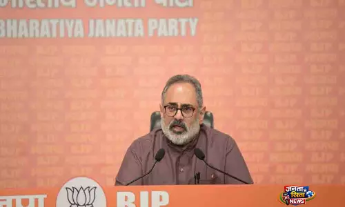 कांग्रेस अपनी निजी महत्वाकांक्षा से प्रेरित होकर महिला आरक्षण जैसे सुधारों को रोकती है: Kerala BJP कांग्रेस अपनी निजी महत्वाकांक्षा से प्रेरित होकर महिला आरक्षण जैसे सुधारों को रोकती है: Kerala BJP
