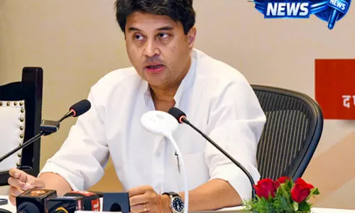 सिंधिया ने शिवपुरी में लगभग 200 करोड़ रुपए की विकास परियोजनाओं की घोषणा की सिंधिया ने शिवपुरी में लगभग 200 करोड़ रुपए की विकास परियोजनाओं की घोषणा की