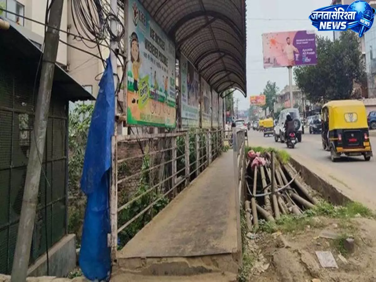 Nagaland: सड़क किनारे सुरक्षा में लापरवाही, नागार्जुन जंक्शन पर सवाल Nagaland: सड़क किनारे सुरक्षा में लापरवाही, नागार्जुन जंक्शन पर सवाल