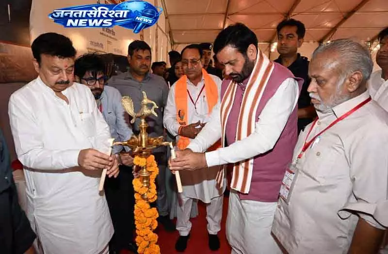 Haryana में कर्मचारियों के लिए सोशल सिक्योरिटी बोर्ड बनाया जाएगा: CM सैनी Haryana में कर्मचारियों के लिए सोशल सिक्योरिटी बोर्ड बनाया जाएगा: CM सैनी