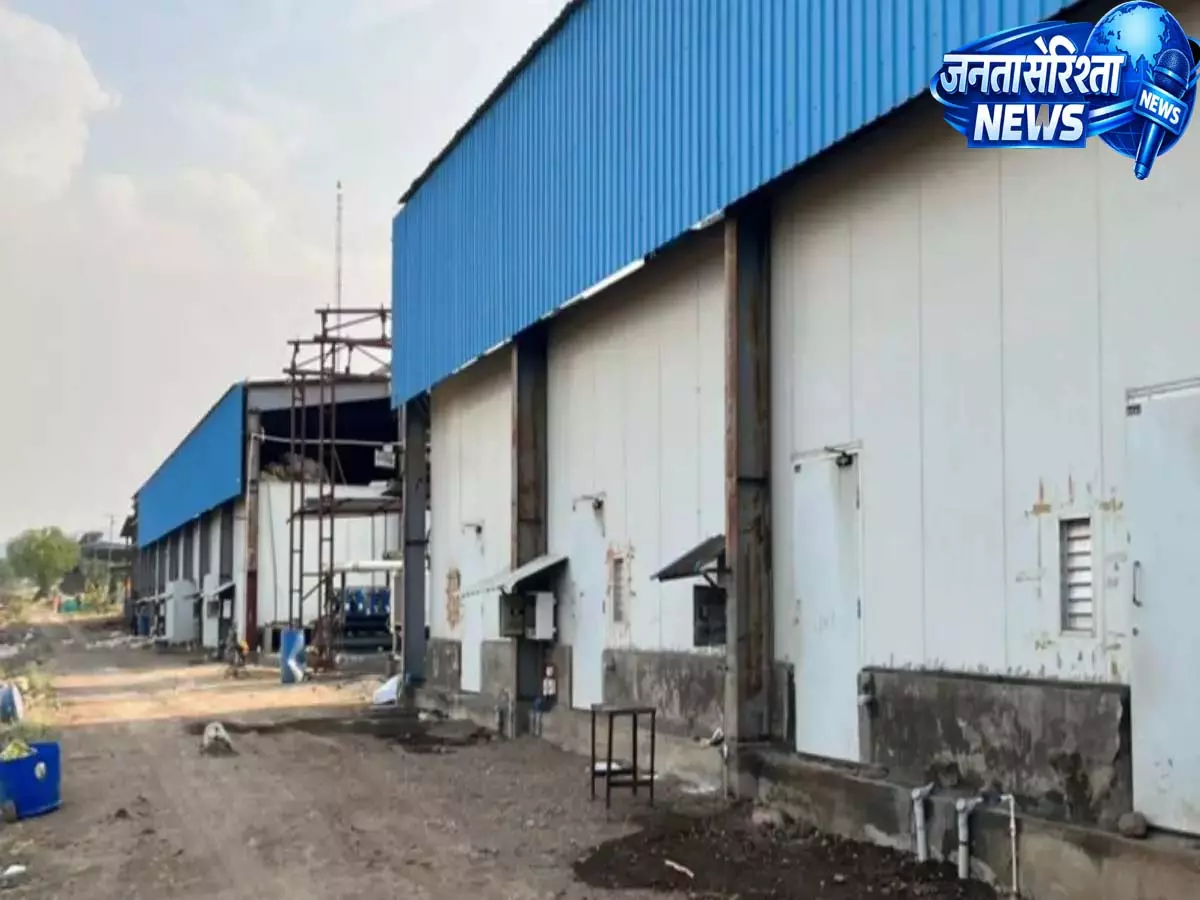 Pune: टैंक सफाई के दौरान दम घुटने से तीन मजदूरों की मौत Pune: टैंक सफाई के दौरान दम घुटने से तीन मजदूरों की मौत