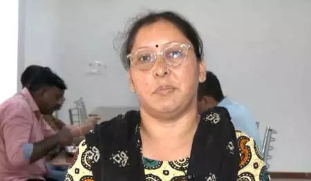 गुजरात सरकार की ‘मंगलम कैंटीन’ स्कीम ने महिलाओं को बनाया आत्मनिर्भर गुजरात सरकार की ‘मंगलम कैंटीन’ स्कीम ने महिलाओं को बनाया आत्मनिर्भर
