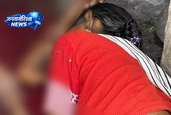 डोंगरगढ़ में पोते ने की बुजुर्ग दादी की हत्या डोंगरगढ़ में पोते ने की बुजुर्ग दादी की हत्या