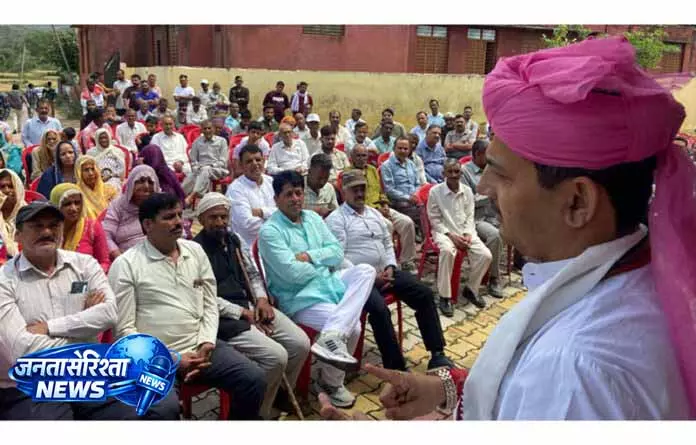 Jammu: पानी की आपूर्ति और स्वच्छता पर विशेष ध्यान देने का आग्रह Jammu: पानी की आपूर्ति और स्वच्छता पर विशेष ध्यान देने का आग्रह