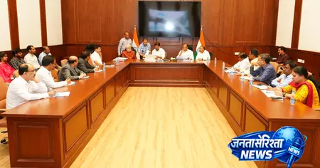 मुख्यमंत्री ने विधानसभा भवन का नवीनीकरण संसद की तर्ज पर कराने का निर्देश दिया मुख्यमंत्री ने विधानसभा भवन का नवीनीकरण संसद की तर्ज पर कराने का निर्देश दिया