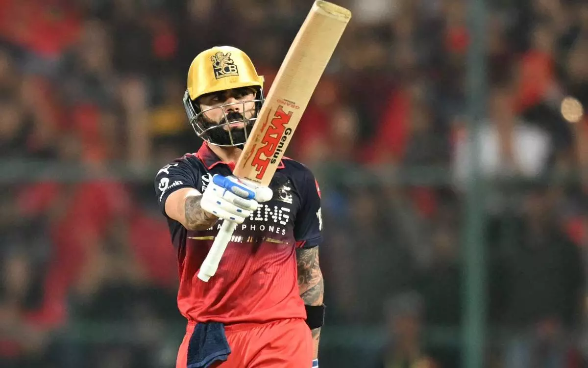 Sports Update: विराट कोहली ने रचा इतिहास, RCB की बड़ी जीत Sports Update: विराट कोहली ने रचा इतिहास, RCB की बड़ी जीत