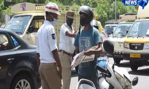 Hyderabad: मलकाजगिरी में बिना लाइसेंस के गाड़ी चलाने पर 780 लोगों पर केस दर्ज Hyderabad: मलकाजगिरी में बिना लाइसेंस के गाड़ी चलाने पर 780 लोगों पर केस दर्ज