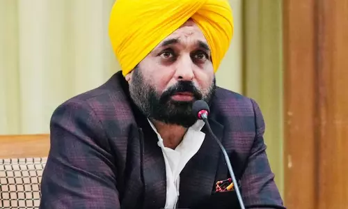 Chandigarh: पंजाब में धमाके के बाद राजनीतिक घमासान Chandigarh: पंजाब में धमाके के बाद राजनीतिक घमासान