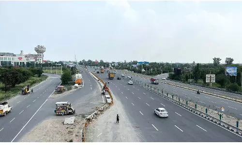 Sonipat: NH-44 पर बड़ा इंफ्रास्ट्रक्चर अपडेट, यमुना-EPE इंटरचेंज से यातायात को राहत Sonipat: NH-44 पर बड़ा इंफ्रास्ट्रक्चर अपडेट, यमुना-EPE इंटरचेंज से यातायात को राहत