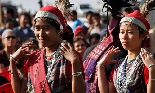 Meghalaya ने खासी और गारो को आधिकारिक भाषा का दर्जा दिया Meghalaya ने खासी और गारो को आधिकारिक भाषा का दर्जा दिया