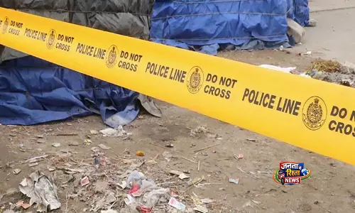 दिल्ली: IPL मैच के बाद रात में बाहर घूमने निकले दो चचेरे भाइयों की संदिग्ध हिट-एंड-रन मामले में मौत दिल्ली: IPL मैच के बाद रात में बाहर घूमने निकले दो चचेरे भाइयों की संदिग्ध हिट-एंड-रन मामले में मौत