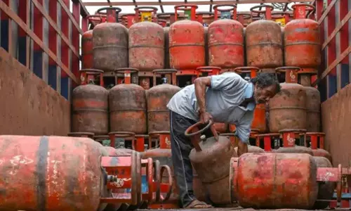 Chennai गलत इस्तेमाल की चिंताओं के चलते नए LPG कनेक्शन रोक दिए गए