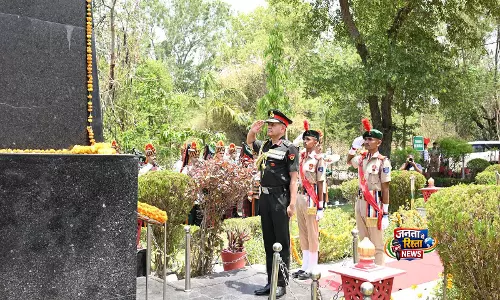 COAS जनरल द्विवेदी अल्मा मेटर लौटे, सैनिक स्कूल रीवा में कैडेट्स को किया प्रेरित