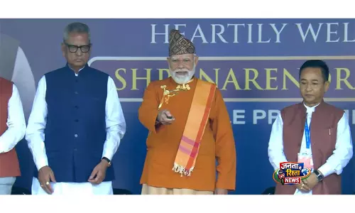 सिक्किम: PM मोदी ने 4,000 करोड़ रुपये की विकास परियोजनाओं का उद्घाटन और शिलान्यास किया