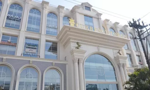 करेन्सी टावर रायपुर में लिफ्ट अवरोध की घटना पर त्वरित जाँच हुई करेन्सी टावर रायपुर में लिफ्ट अवरोध की घटना पर त्वरित जाँच हुई