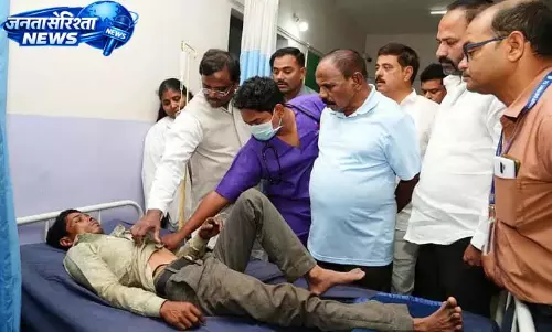 Telangana के मंत्री ने क्रेन गिरने से प्रभावित परिवारों को मदद का भरोसा दिया