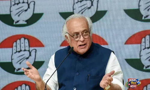 Congress ने लोकसभा में बिना परिसीमन के महिला आरक्षण पर चर्चा के लिए सर्वदलीय बैठक की मांग की Congress ने लोकसभा में बिना परिसीमन के महिला आरक्षण पर चर्चा के लिए सर्वदलीय बैठक की मांग की