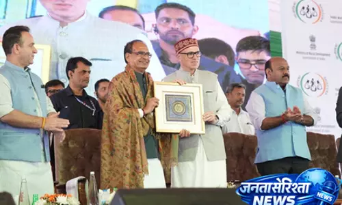 पीएमजीएसवाई-IV के तहत जम्मू-कश्मीर को मिलीं 8,000 करोड़ रुपए की सड़क परियोजनाएं पीएमजीएसवाई-IV के तहत जम्मू-कश्मीर को मिलीं 8,000 करोड़ रुपए की सड़क परियोजनाएं