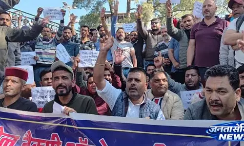 Kangra के वाहन मालिकों को राहत: विरोध के बाद मैनुअल फिटनेस टेस्टिंग की अनुमति Kangra के वाहन मालिकों को राहत: विरोध के बाद मैनुअल फिटनेस टेस्टिंग की अनुमति