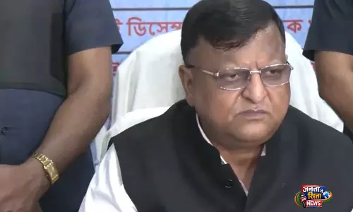 दूसरे चरण के चुनाव से पहले CEO का बयान: संवेदनशील इलाकों में कड़ी निगरानी, सब कुछ रिकॉर्ड हो रहा दूसरे चरण के चुनाव से पहले CEO का बयान: संवेदनशील इलाकों में कड़ी निगरानी, सब कुछ रिकॉर्ड हो रहा