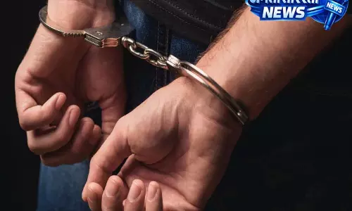 कल्याण ज्वेलर्स के कर्मचारी पर गोल्ड स्कीम में 5.72 लाख की ठगी का आरोप, गिरफ्तार कल्याण ज्वेलर्स के कर्मचारी पर गोल्ड स्कीम में 5.72 लाख की ठगी का आरोप, गिरफ्तार
