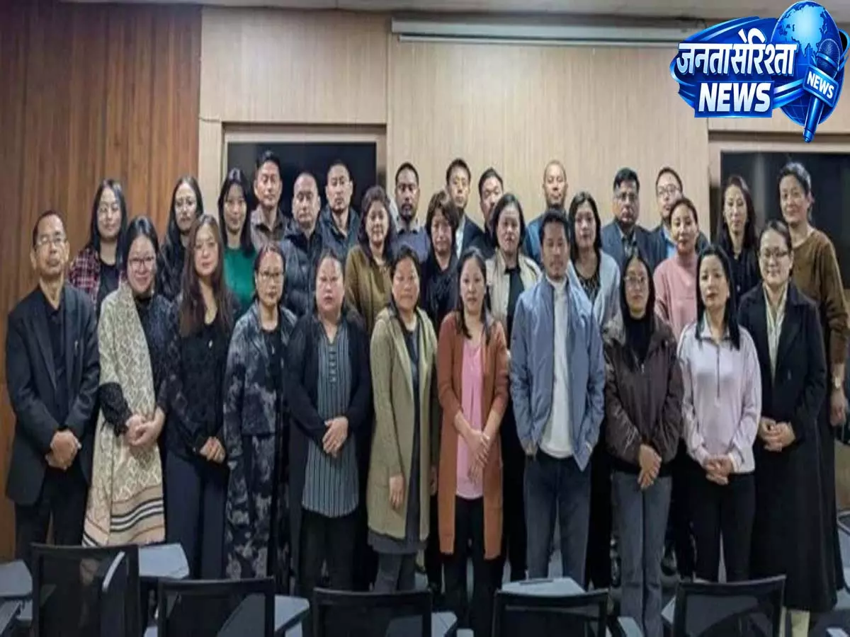 Kohima: DoSE ने मिनिस्टीरियल स्टाफ के लिए इन-हाउस ट्रेनिंग की आयोजित Kohima: DoSE ने मिनिस्टीरियल स्टाफ के लिए इन-हाउस ट्रेनिंग की आयोजित