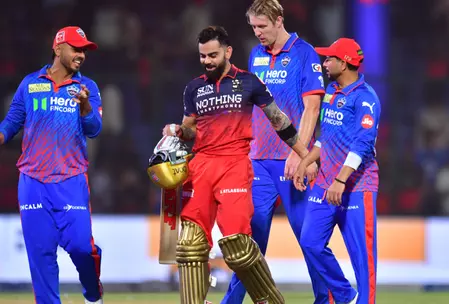 IPL 2026: डीसी को रौंदने के बाद आरसीबी दूसरे स्थान पर, पर्पल कैप भुवनेश्वर के पास IPL 2026: डीसी को रौंदने के बाद आरसीबी दूसरे स्थान पर, पर्पल कैप भुवनेश्वर के पास