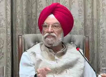 लीबिया में भारतीय कंपनियों को तेल और गैस का नया भंडार मिला: पेट्रोलियम एवं प्राकृतिक गैस मंत्रालय लीबिया में भारतीय कंपनियों को तेल और गैस का नया भंडार मिला: पेट्रोलियम एवं प्राकृतिक गैस मंत्रालय