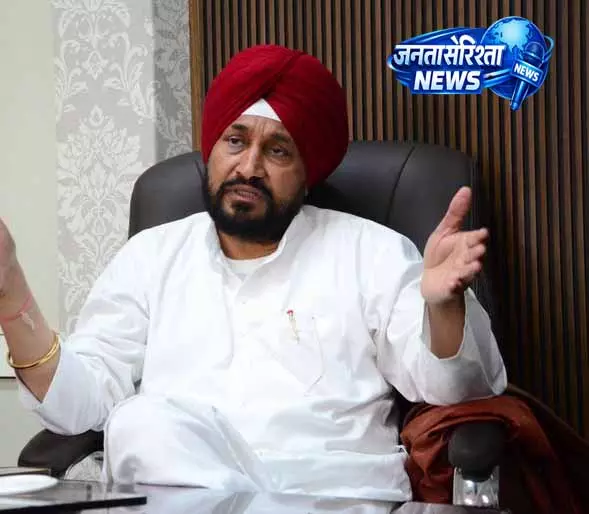 Channi ने सड़क हादसे पीड़ितों को 10 लाख की मदद की घोषणा Channi ने सड़क हादसे पीड़ितों को 10 लाख की मदद की घोषणा
