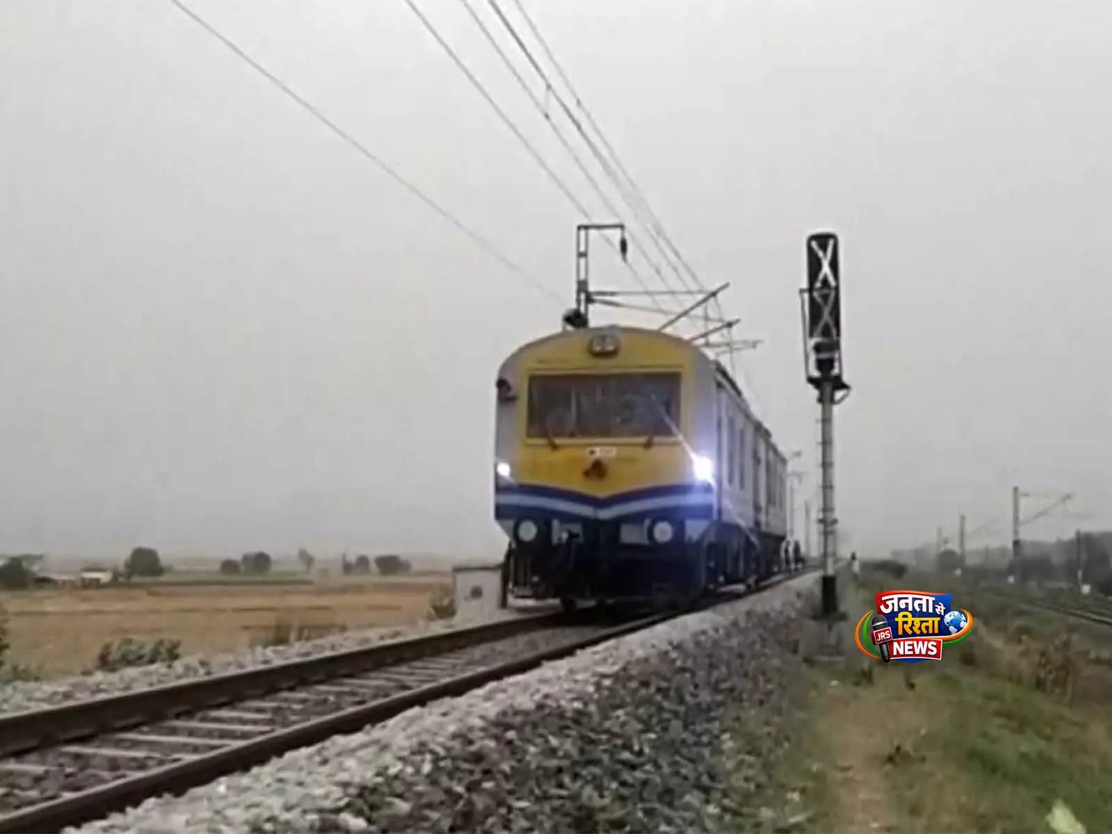 Punjab: पटियाला में रेलवे ट्रैक पर धमाका, धमाके की कोशिश में आरोपी की मौत, विपक्ष ने सरकार की आलोचना की Punjab: पटियाला में रेलवे ट्रैक पर धमाका, धमाके की कोशिश में आरोपी की मौत, विपक्ष ने सरकार की आलोचना की