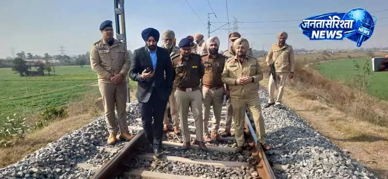 Patiala धमाका मामले में सरहिंद ब्लास्ट से संभावित लिंक की जांच जारी Patiala धमाका मामले में सरहिंद ब्लास्ट से संभावित लिंक की जांच जारी