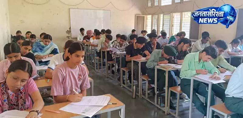 सरकारी स्कूल के छात्रों को JEE, NEET में मदद के लिए PACE कैंप सरकारी स्कूल के छात्रों को JEE, NEET में मदद के लिए PACE कैंप