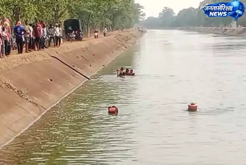 पिता-बेटी तेज बहाव में बहे, पिता का शव मिला, बेटी की तलाश जारी पिता-बेटी तेज बहाव में बहे, पिता का शव मिला, बेटी की तलाश जारी