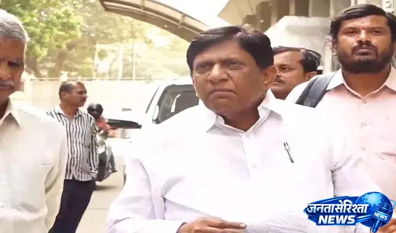 BRS नेताओं ने CEO से चुनाव से पहले वोटर लिस्ट में मज़बूती से बदलाव करने की अपील की BRS नेताओं ने CEO से चुनाव से पहले वोटर लिस्ट में मज़बूती से बदलाव करने की अपील की
