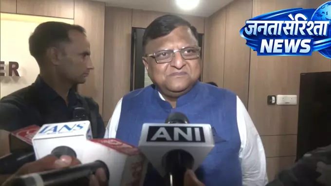 बंगाल चुनाव: शांतिपूर्ण मतदान के लिए पूरी तैयारी, सीईओ की अपील बंगाल चुनाव: शांतिपूर्ण मतदान के लिए पूरी तैयारी, सीईओ की अपील