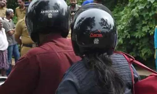 हेलमेट नहीं पहनने पर लाइसेंस निरस्त की होगी कार्रवाई, एक्शन में RTO हेलमेट नहीं पहनने पर लाइसेंस निरस्त की होगी कार्रवाई, एक्शन में RTO