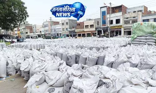 Sirsa की मंडियों में गेहूं उठान में देरी से किसानों को नुकसान