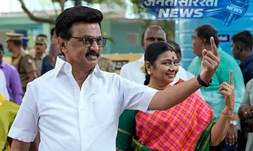 तमिलनाडु की डबल-डिजिट ग्रोथ पर CM का बयान, ‘द्रविड़ियन मॉडल’ की सफलता का दावा तमिलनाडु की डबल-डिजिट ग्रोथ पर CM का बयान, ‘द्रविड़ियन मॉडल’ की सफलता का दावा