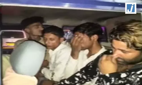 सेक्स रैकेट: 5 गिरफ्तार, मकान में चल रहा था गंदा धंदा सेक्स रैकेट: 5 गिरफ्तार, मकान में चल रहा था गंदा धंदा