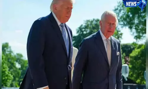 Trump claims: किंग चार्ल्स सहमत हैं कि ईरान को परमाणु बम नहीं मिलना चाहिए Trump claims: किंग चार्ल्स सहमत हैं कि ईरान को परमाणु बम नहीं मिलना चाहिए