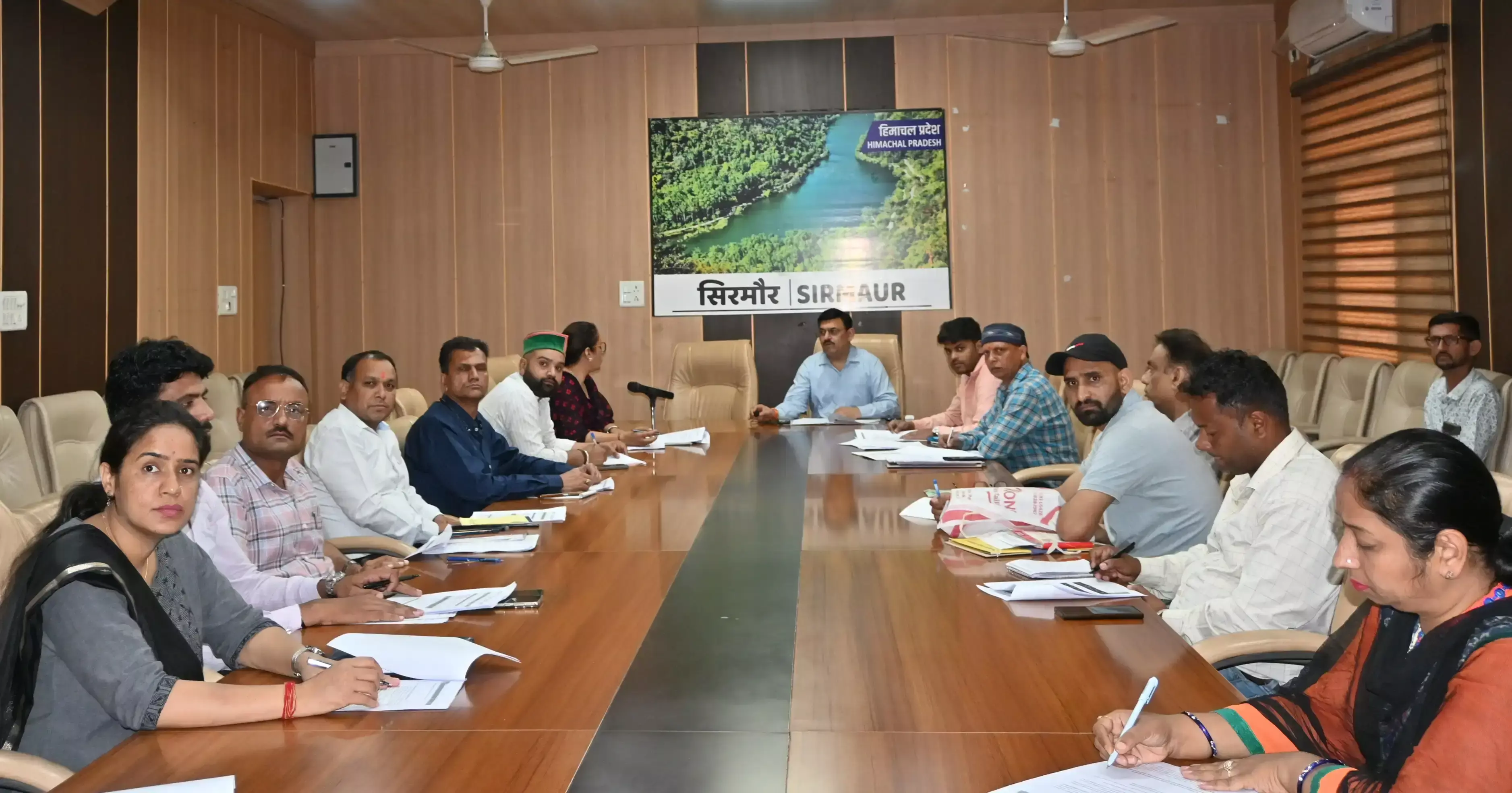 Nahan: बच्चों के आधार एनरोलमेंट व बायोमैट्रिक अपडेट फ्री Nahan: बच्चों के आधार एनरोलमेंट व बायोमैट्रिक अपडेट फ्री