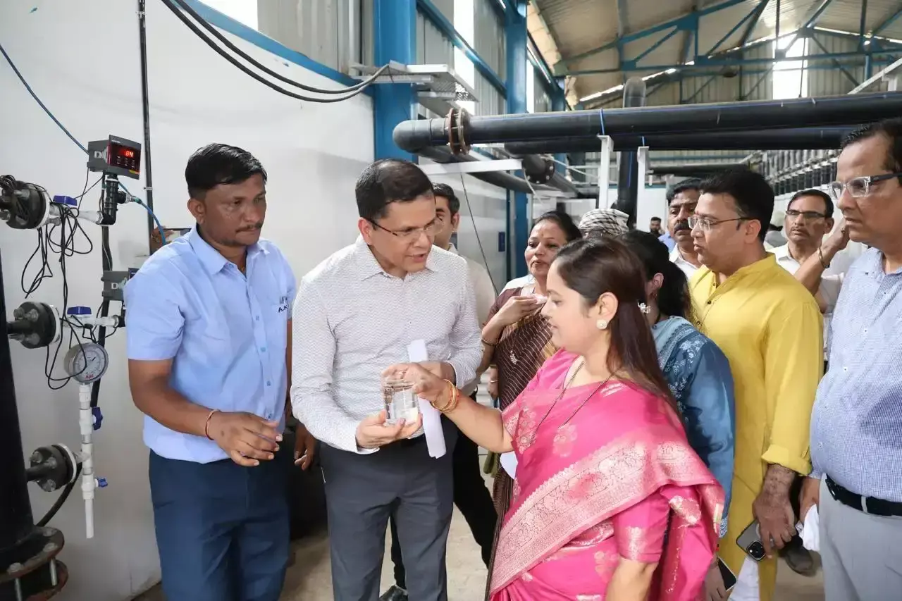 Mumbai: कोपरी सीवेज प्रोजेक्ट में खामियां, मेयर ने कार्रवाई के दिए निर्देश Mumbai: कोपरी सीवेज प्रोजेक्ट में खामियां, मेयर ने कार्रवाई के दिए निर्देश