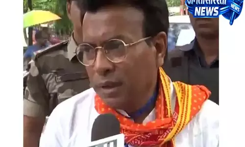 BJP नेता रुद्रनील घोष का आरोप: 25 साल पहले मृत वोटरों के नाम नहीं हटाए गए, ममता बनर्जी पर निशाना BJP नेता रुद्रनील घोष का आरोप: 25 साल पहले मृत वोटरों के नाम नहीं हटाए गए, ममता बनर्जी पर निशाना