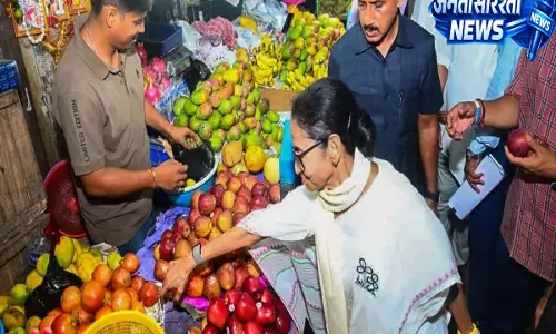 TMC प्रमुख ने चुनाव में धांधली का आरोप लगाते हुए चुनाव ऑब्जर्वर और सुरक्षा अधिकारियों को बाहरी बताया TMC प्रमुख ने चुनाव में धांधली का आरोप लगाते हुए चुनाव ऑब्जर्वर और सुरक्षा अधिकारियों को बाहरी बताया